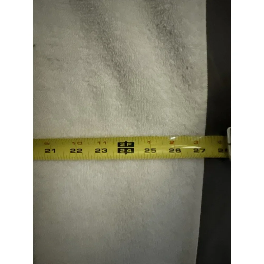 TOMMY HILFIGER Vintage Bath Towel 100% Cotton Logo 48”Lx27”W